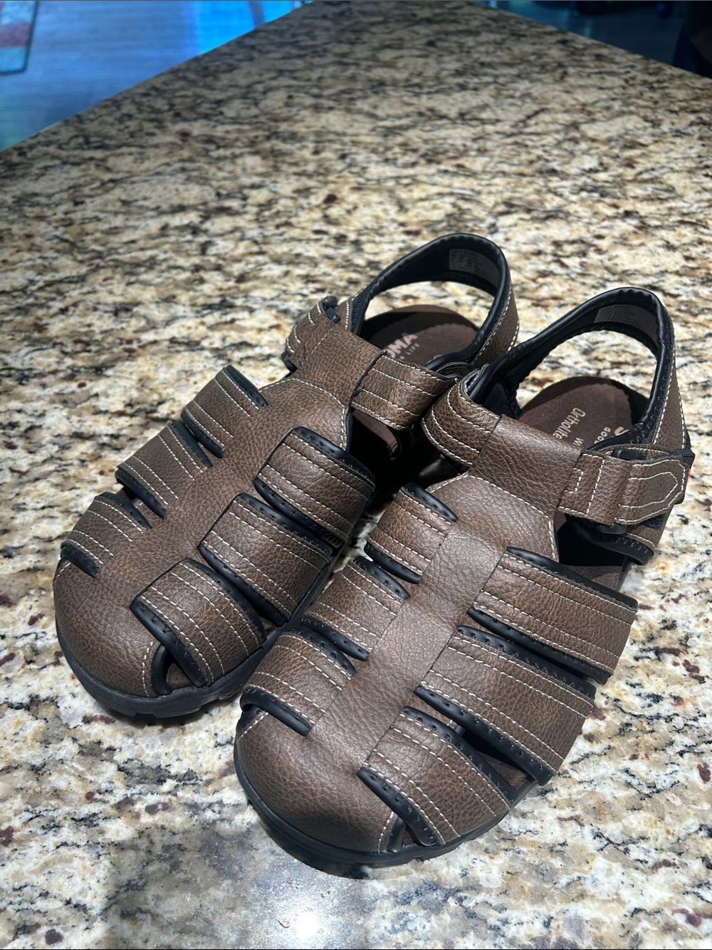 Men’s Brown Closed-Toe Fisherman Sandals